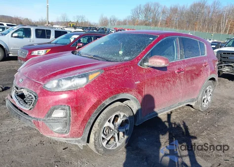 2022 Kia Sportage Lx z USA, uszkodzony, nr VIN KNDPMCAC8N7010156